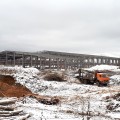 На площадке первого резидента Индустриального парка «Череповец» заливают фундамент и собирают здание нового завода